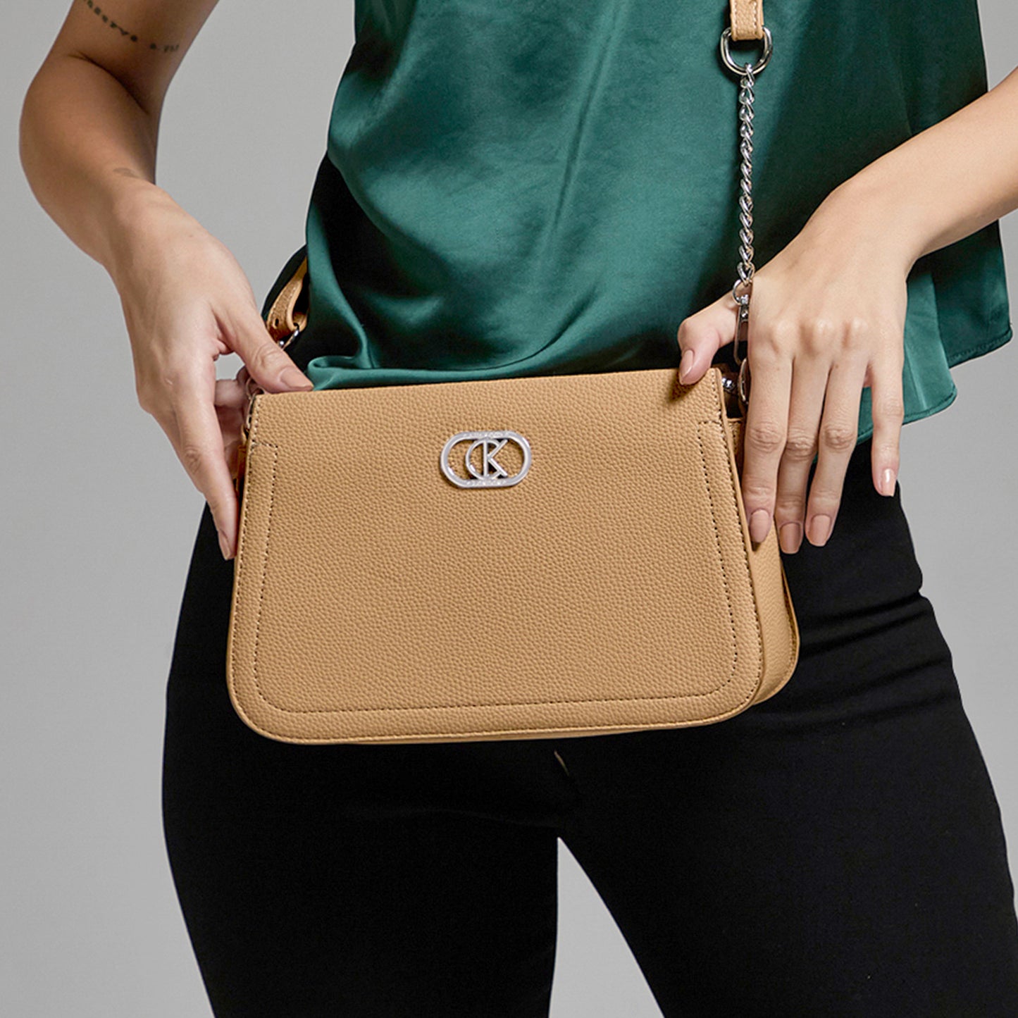 ELSA Crossbody Bag