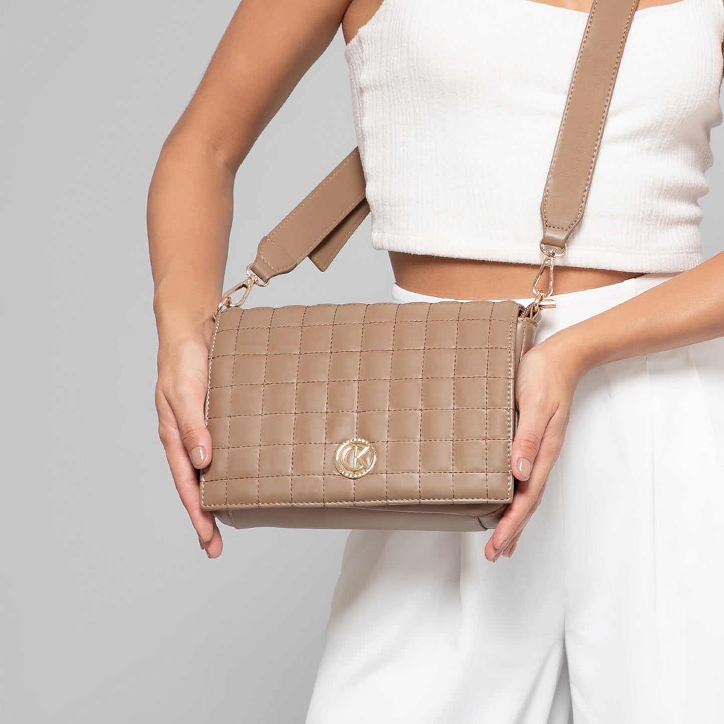 DANIE Shoulder Bag