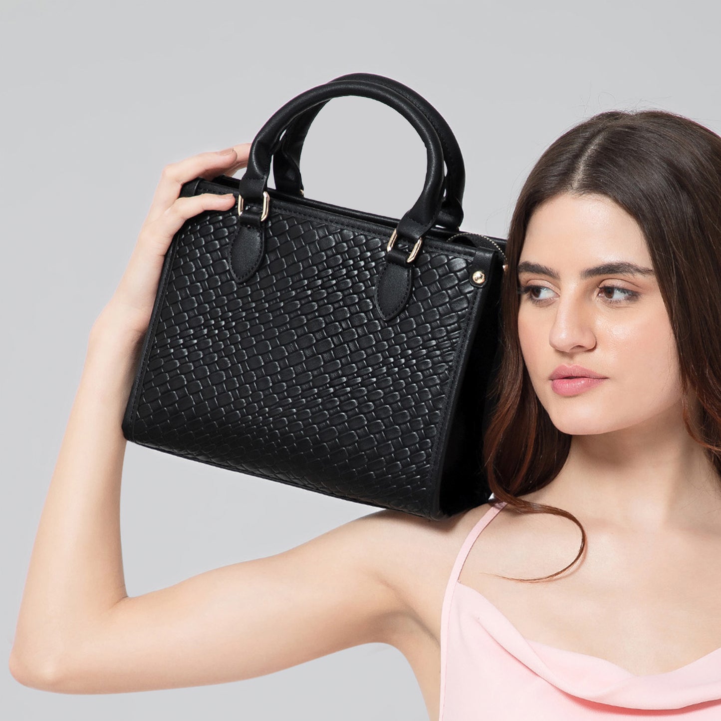 ELVIA Handbag