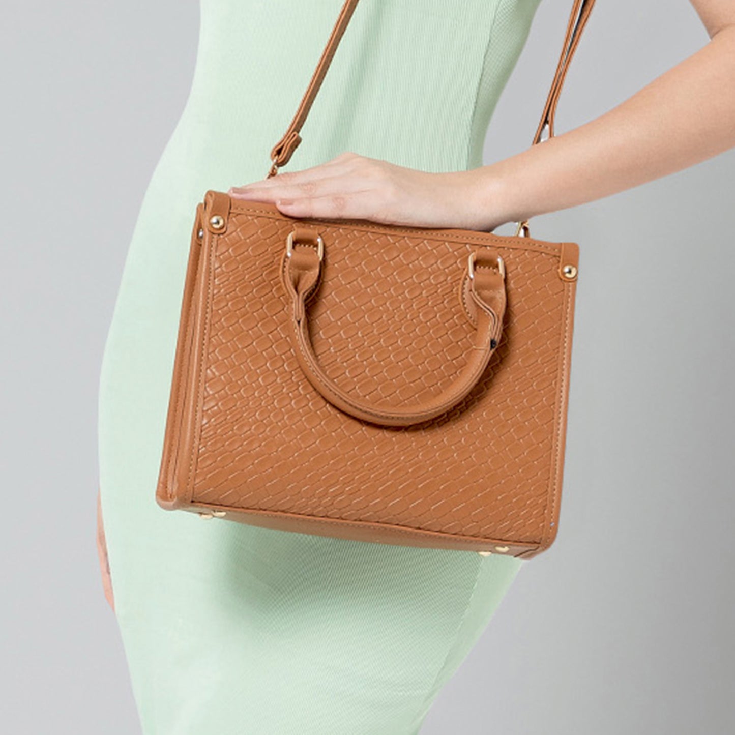 ELVIA Handbag