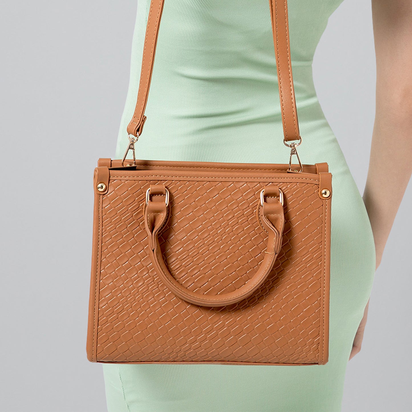 ELVIA Handbag