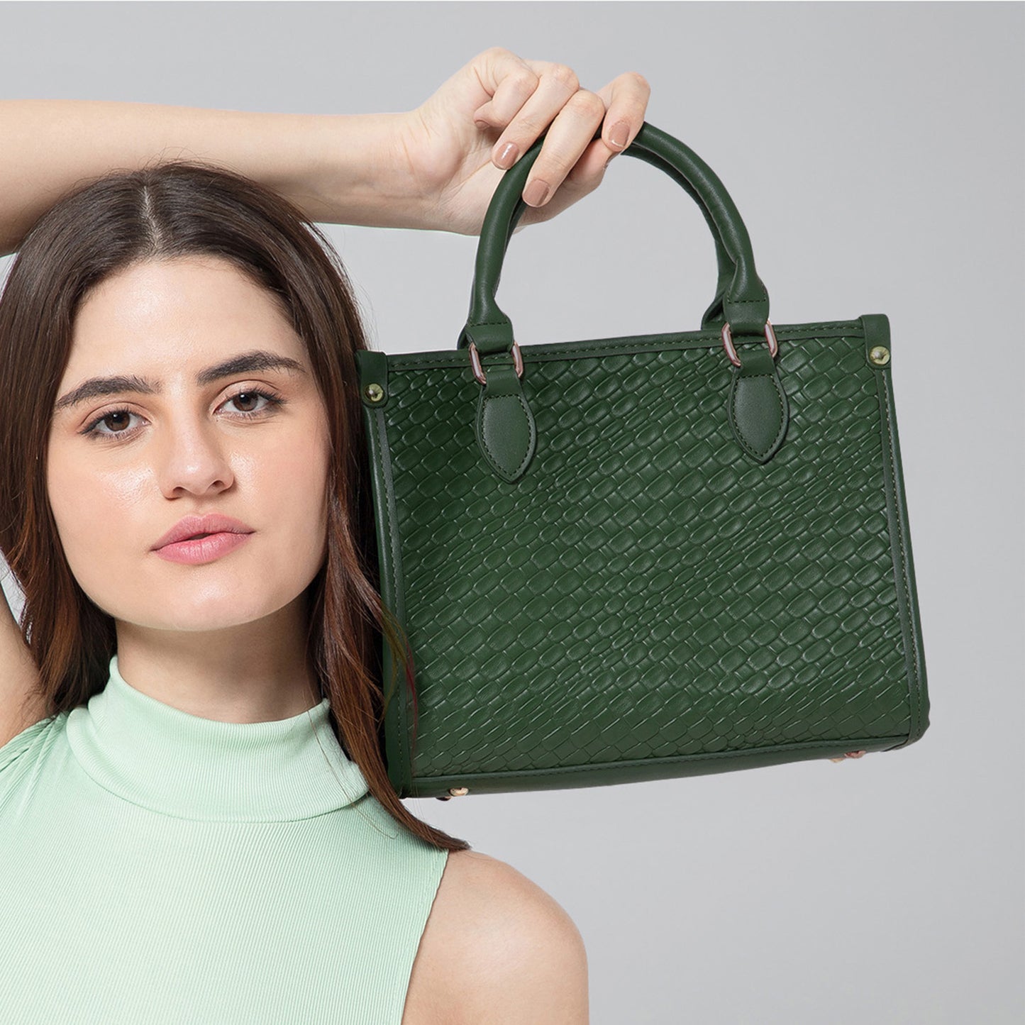 ELVIA Handbag