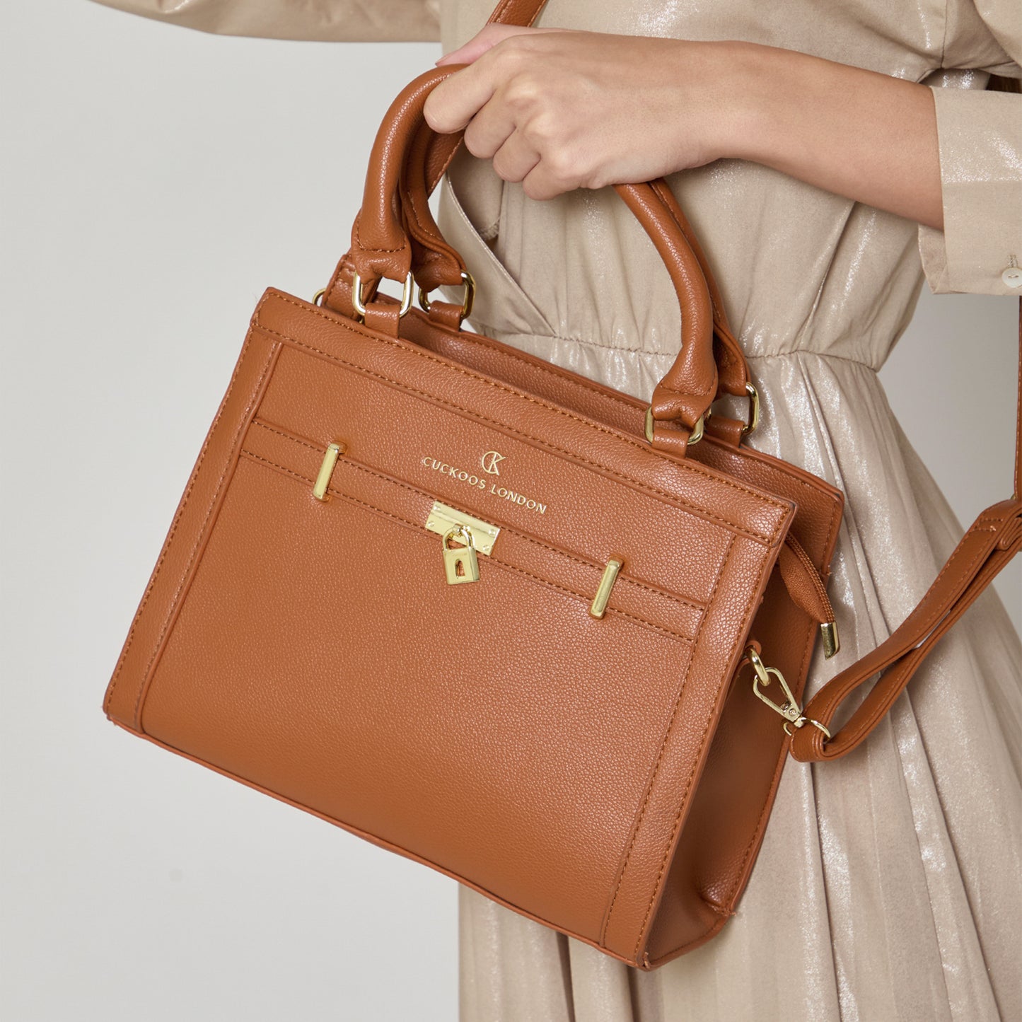DELLA Handbag