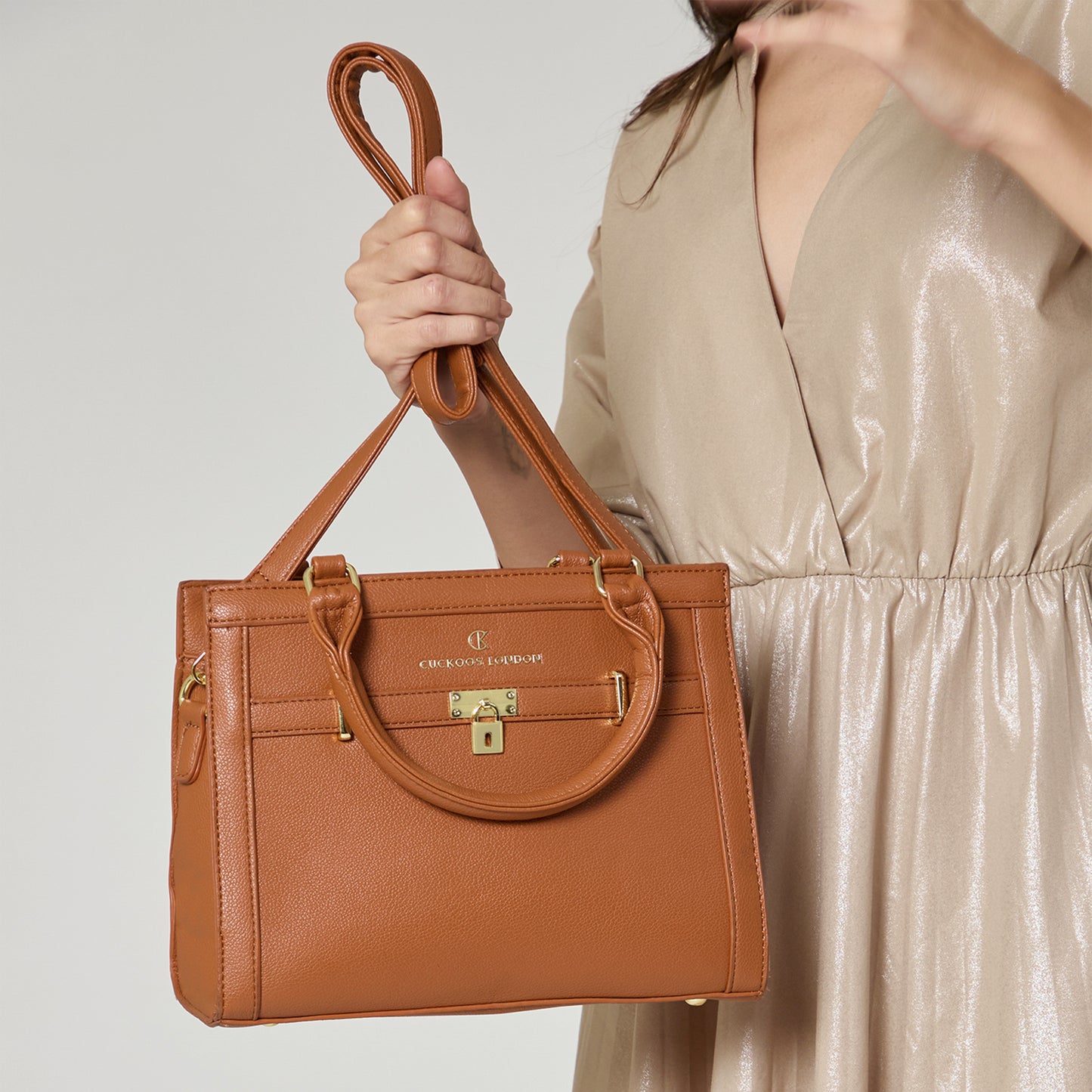 DELLA Handbag