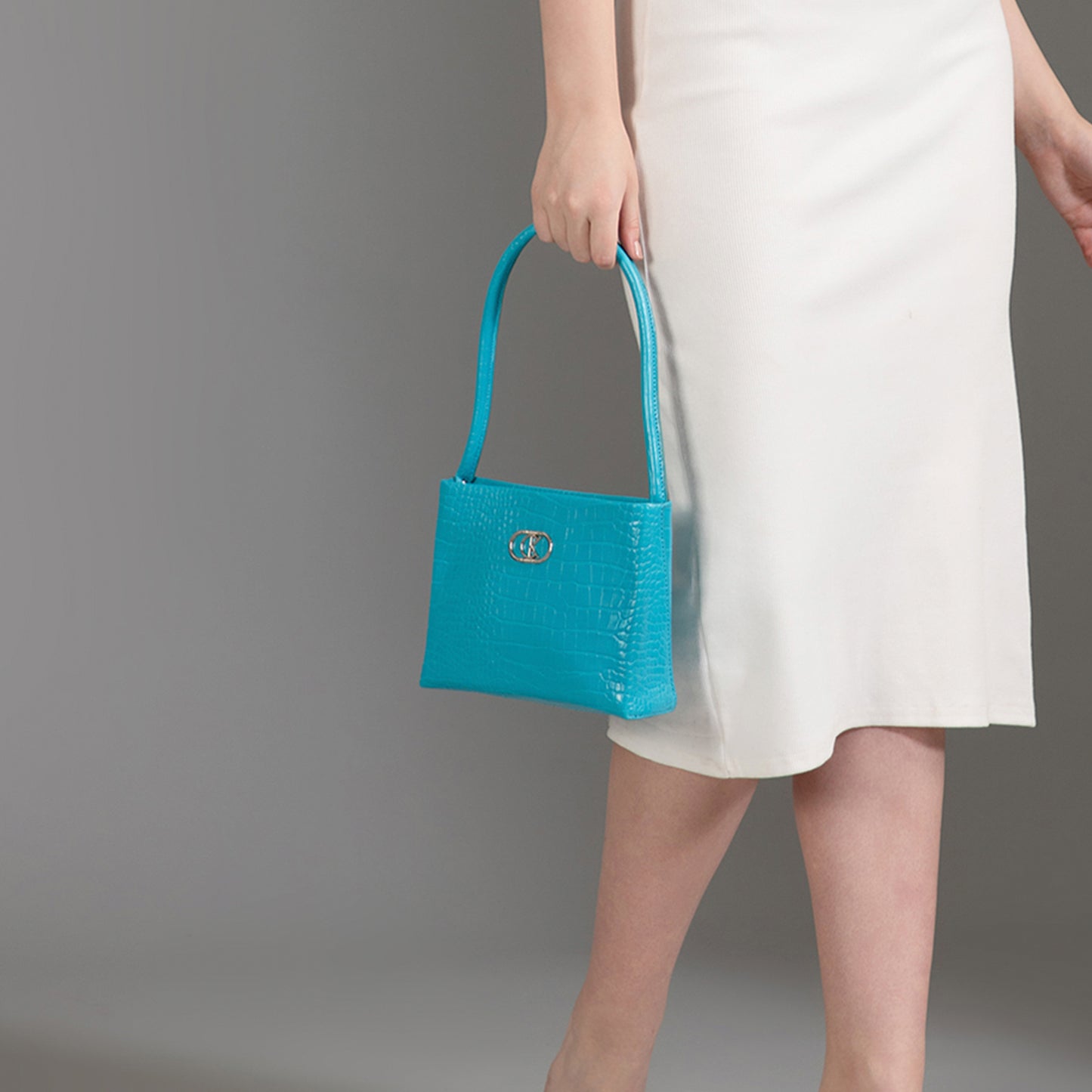 ZOE Shoulder Bag
