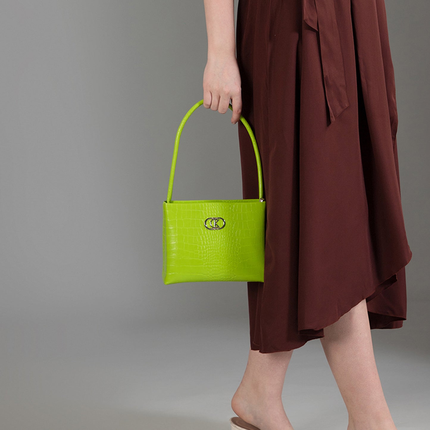 ZOE Shoulder Bag