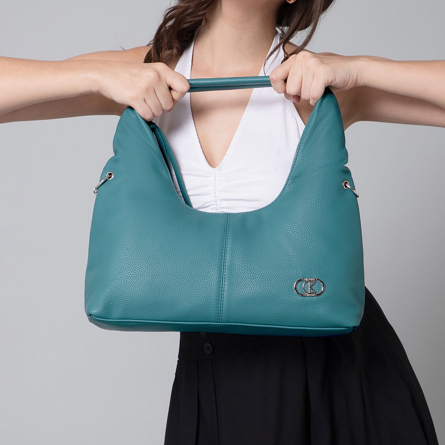 CAIRO Shoulder Bag