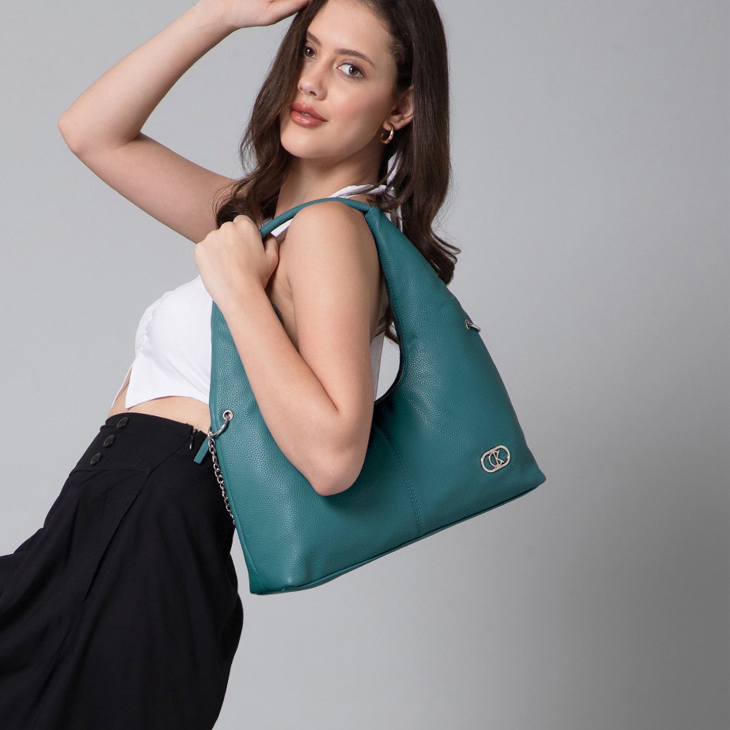 CAIRO Shoulder Bag