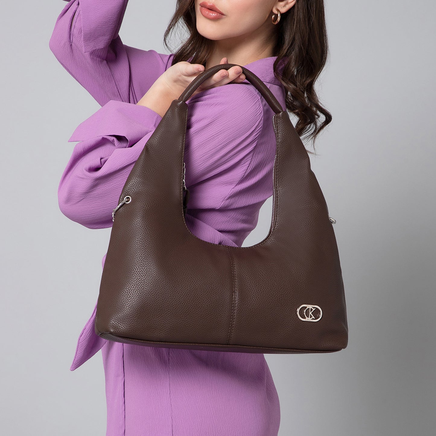 CAIRO Shoulder Bag