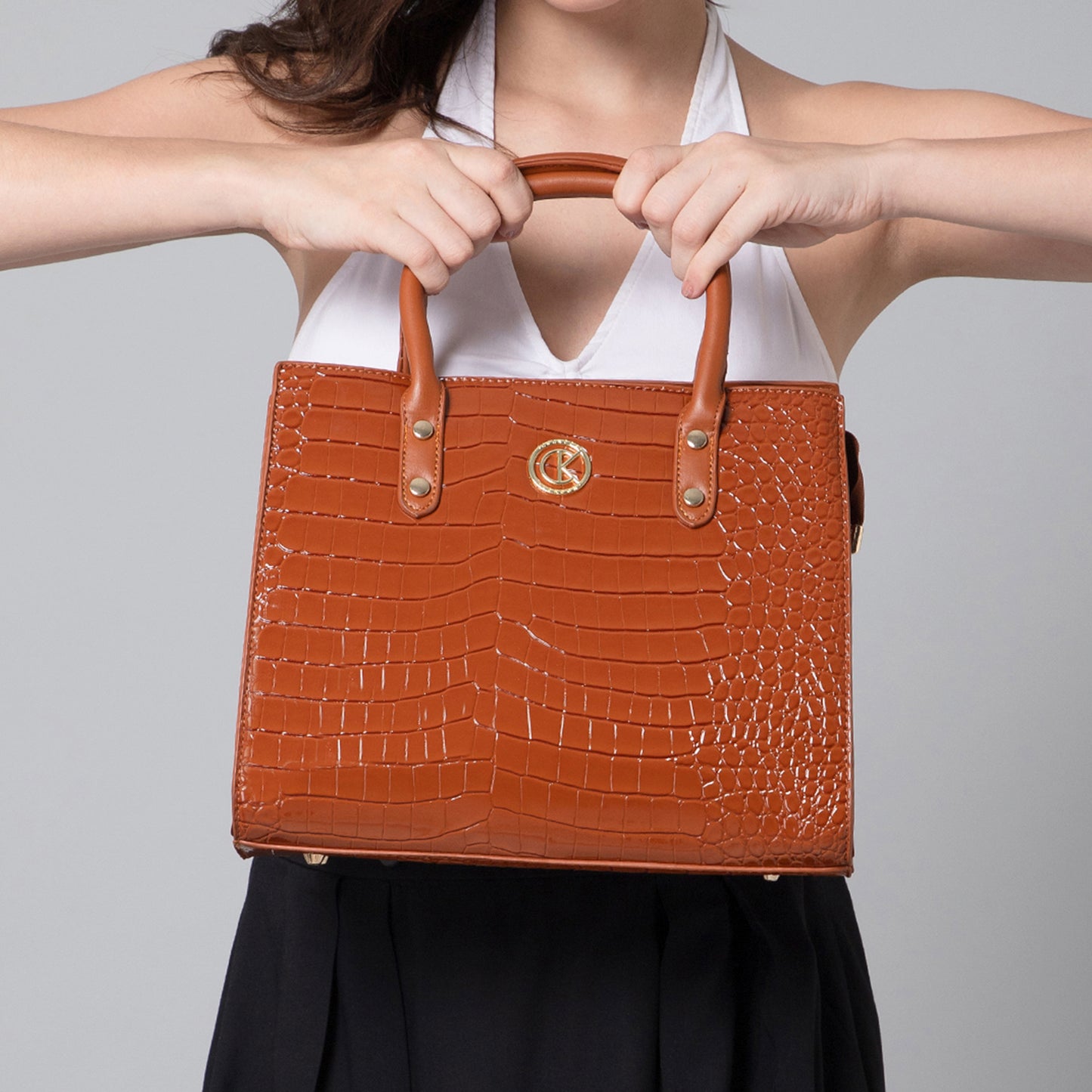 AMALI Satchel Bag