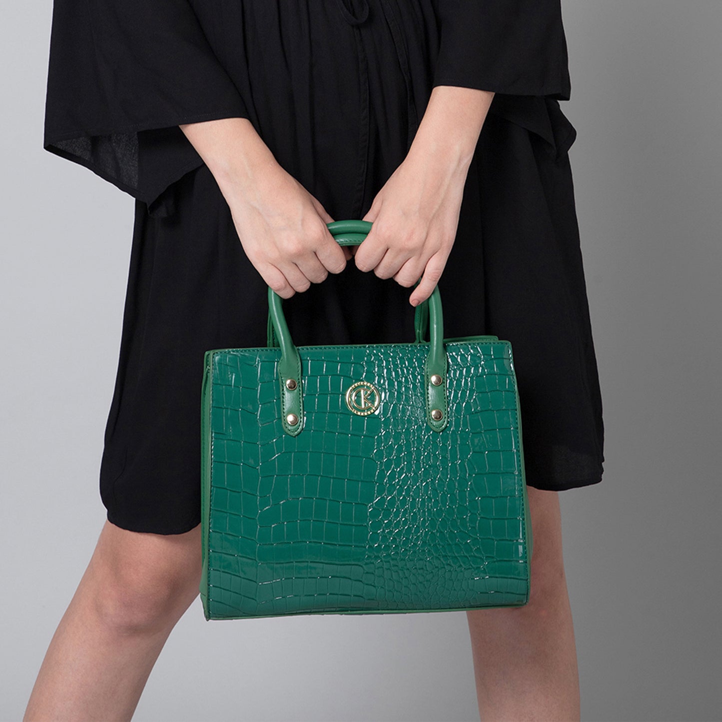 AMALI Satchel Bag