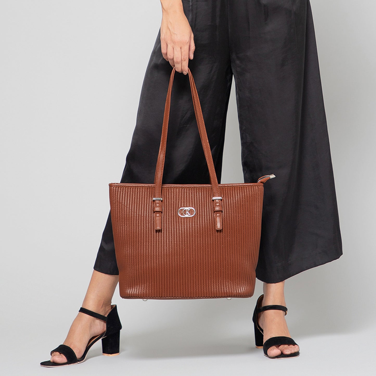 ARACE Tote Bag