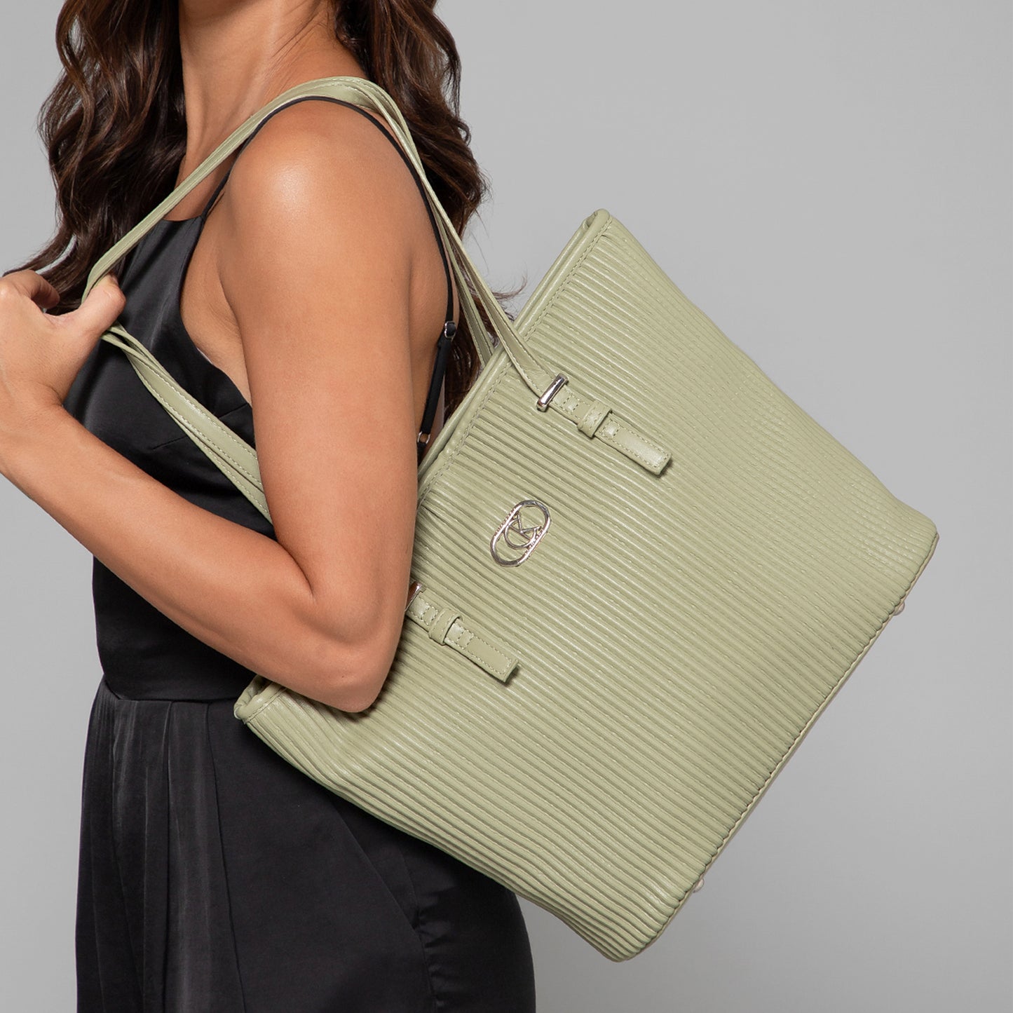 ARACE Tote Bag