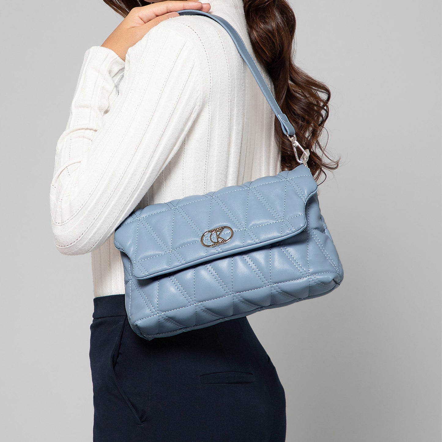 ELIZA Quilted Shoulder Bag