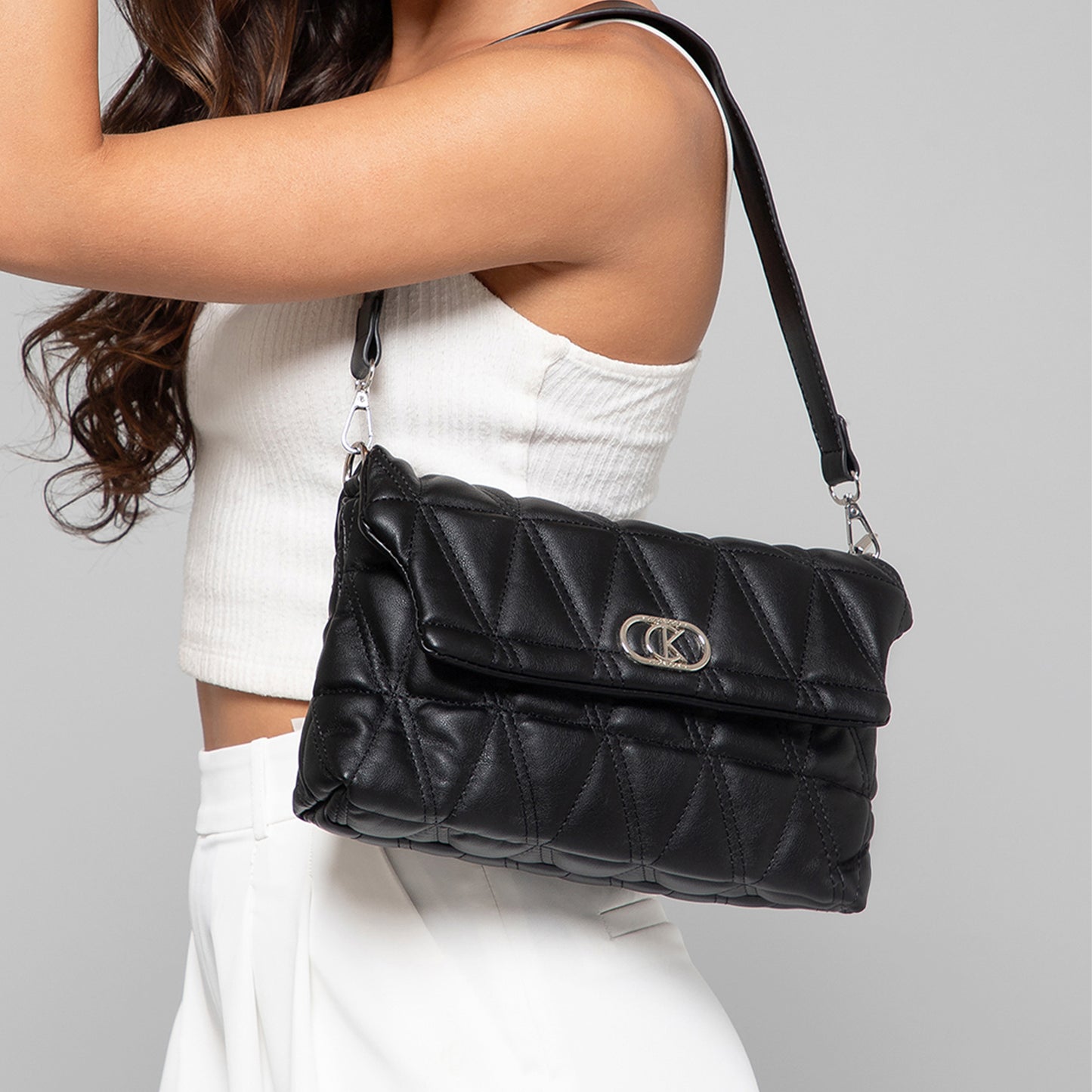ELIZA Quilted Shoulder Bag