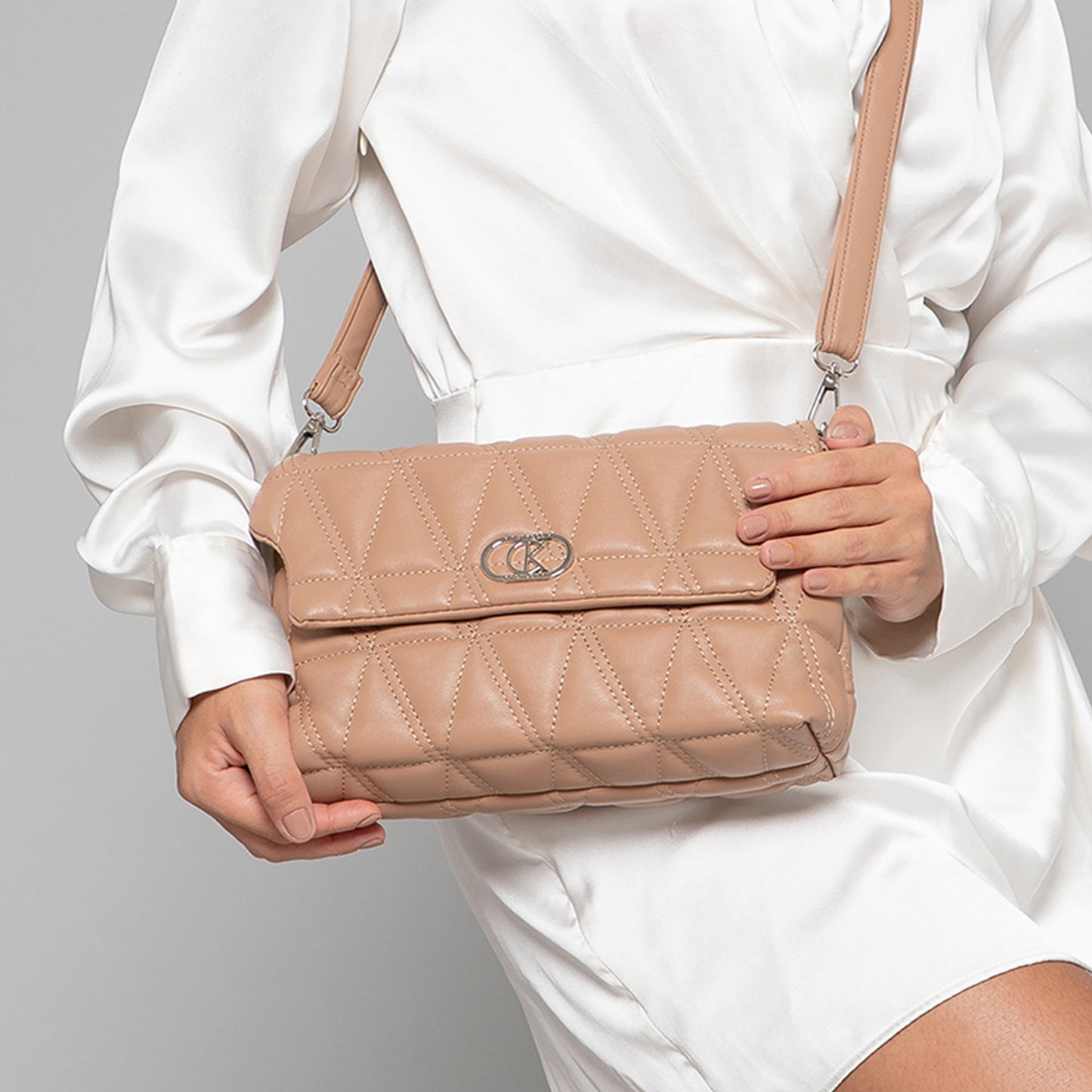 ELIZA Quilted Shoulder Bag