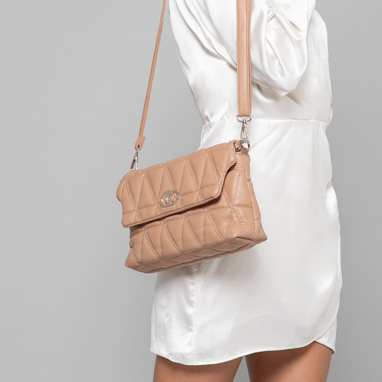 ELIZA Quilted Shoulder Bag