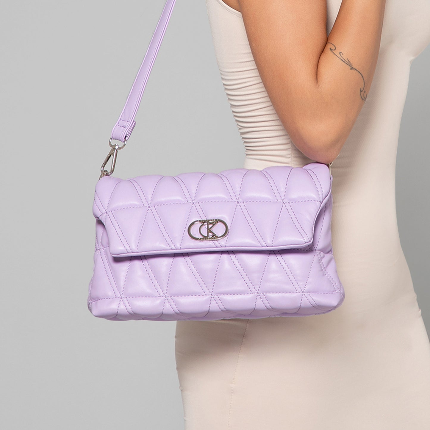ELIZA Quilted Shoulder Bag