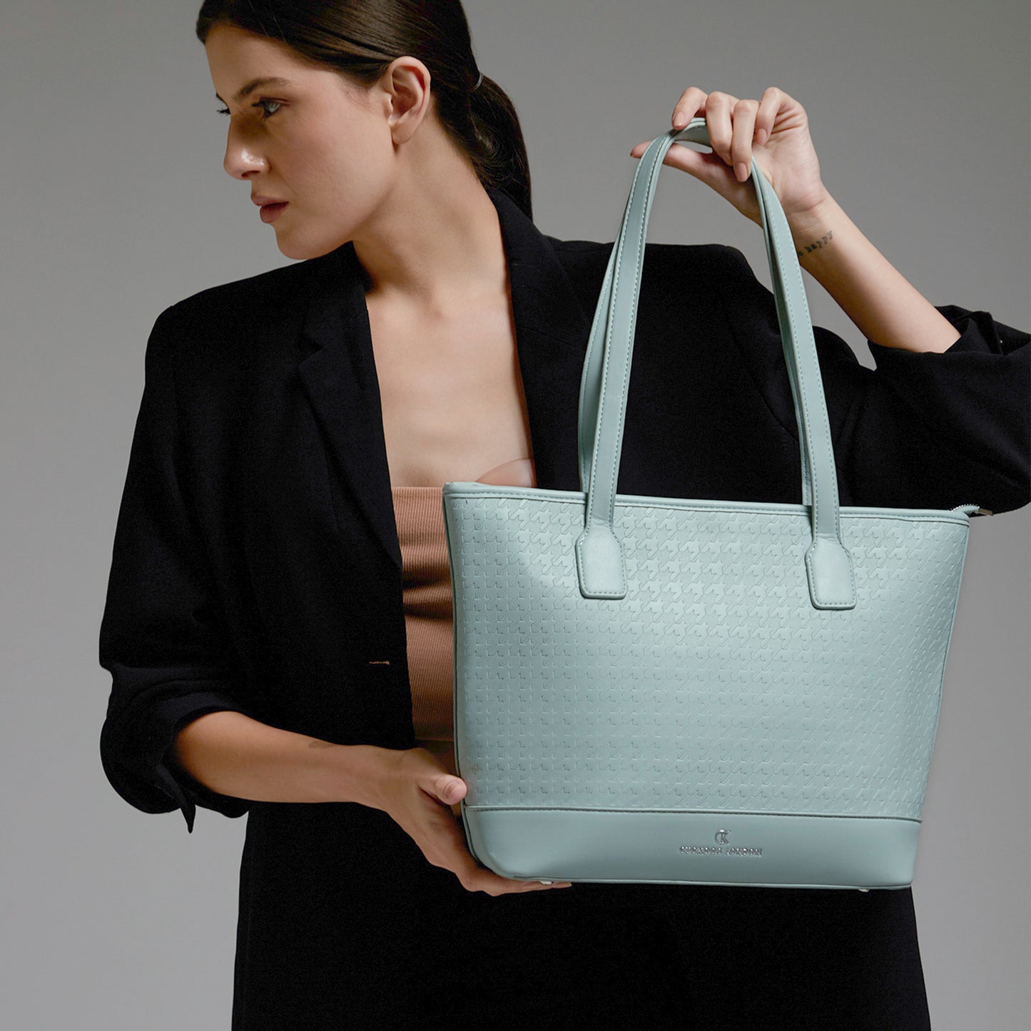 GRETA Tote Bag