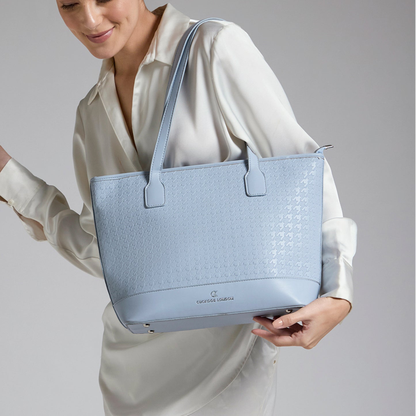GRETA Tote Bag