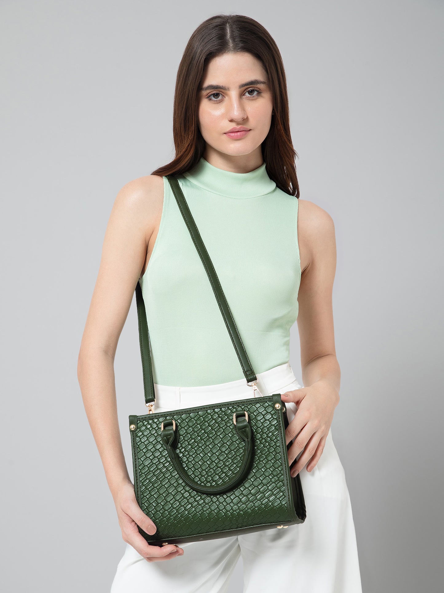 ELVIA Handbag