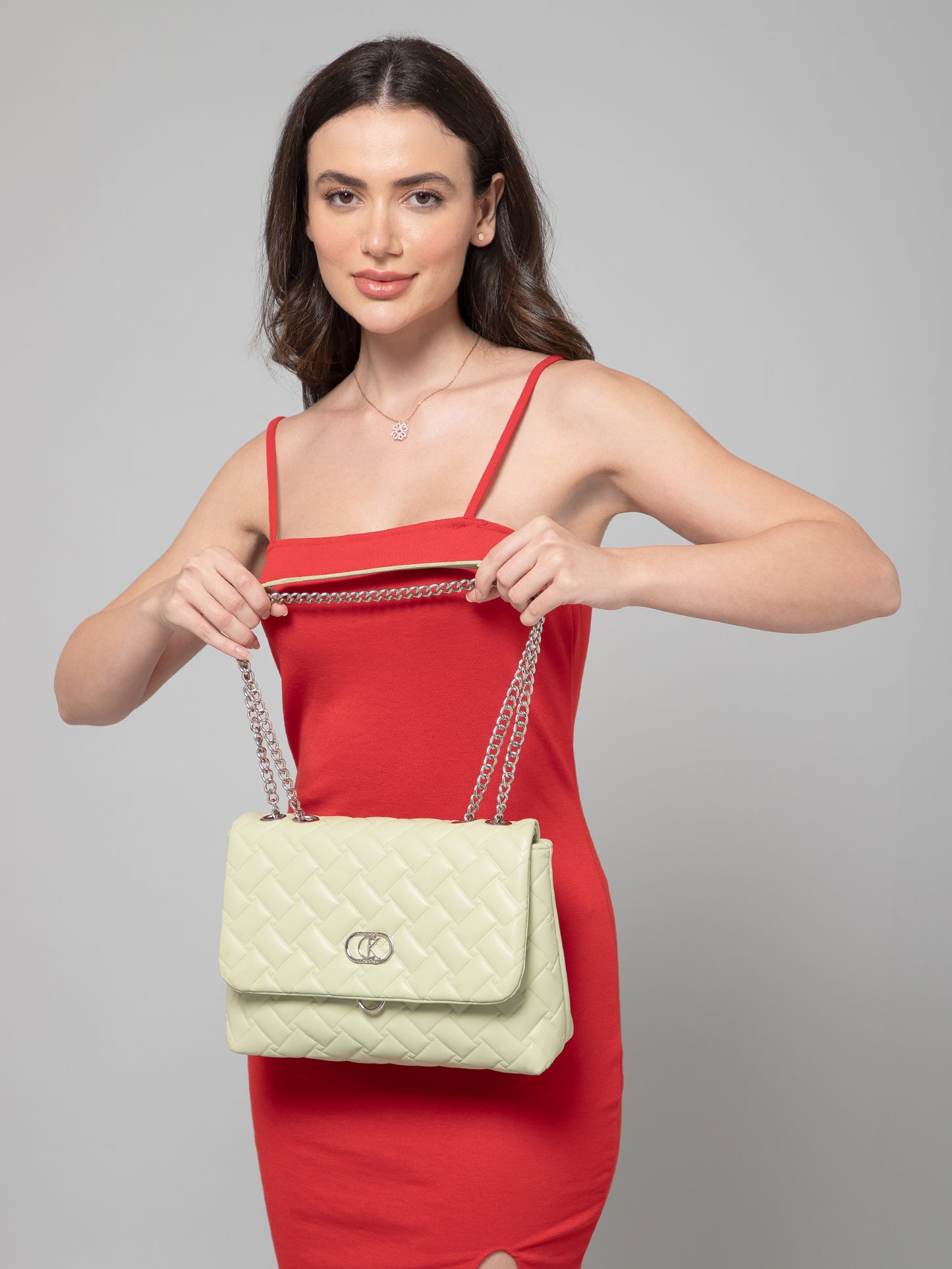 KLARA Shoulder Bag