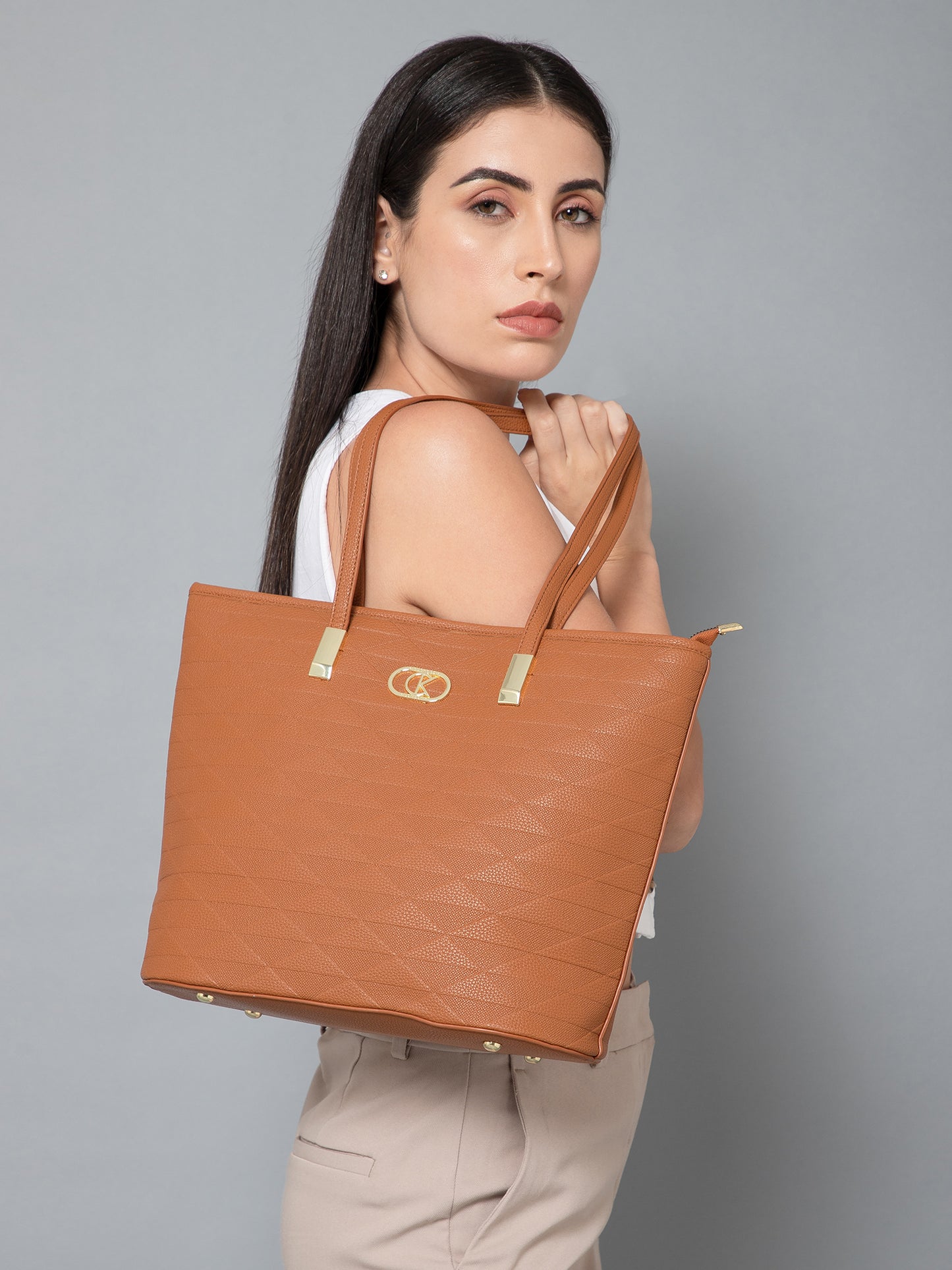 MORIS Tote Bag