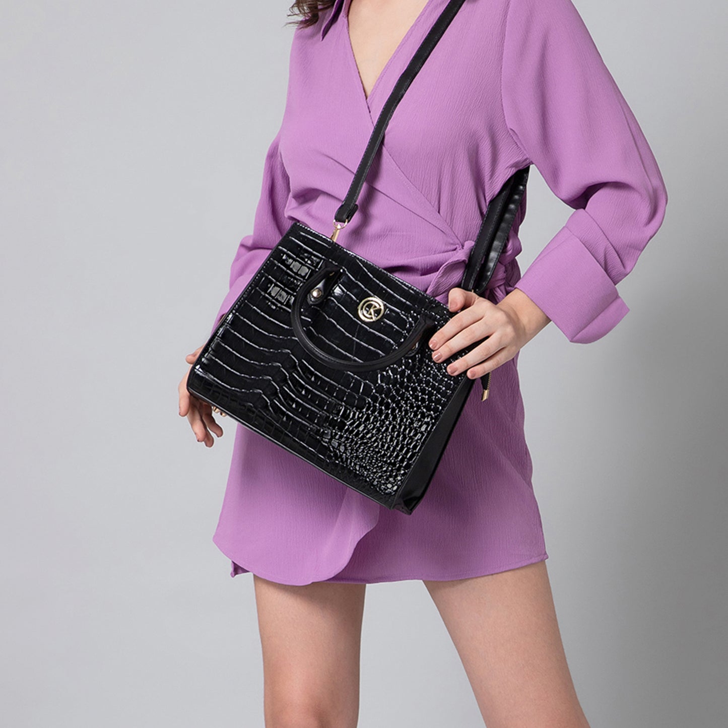 AMALI Satchel Bag