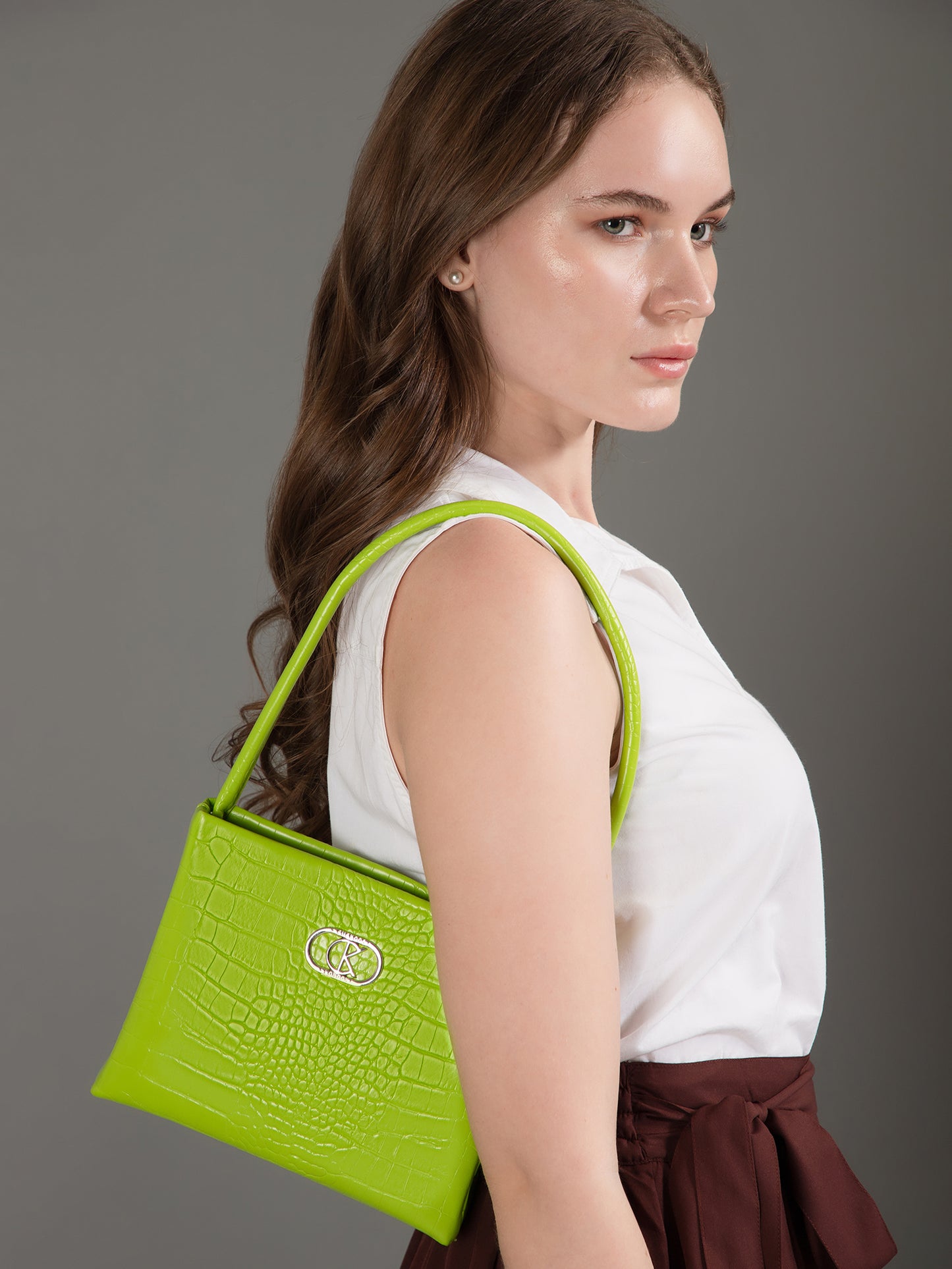 ZOE Shoulder Bag