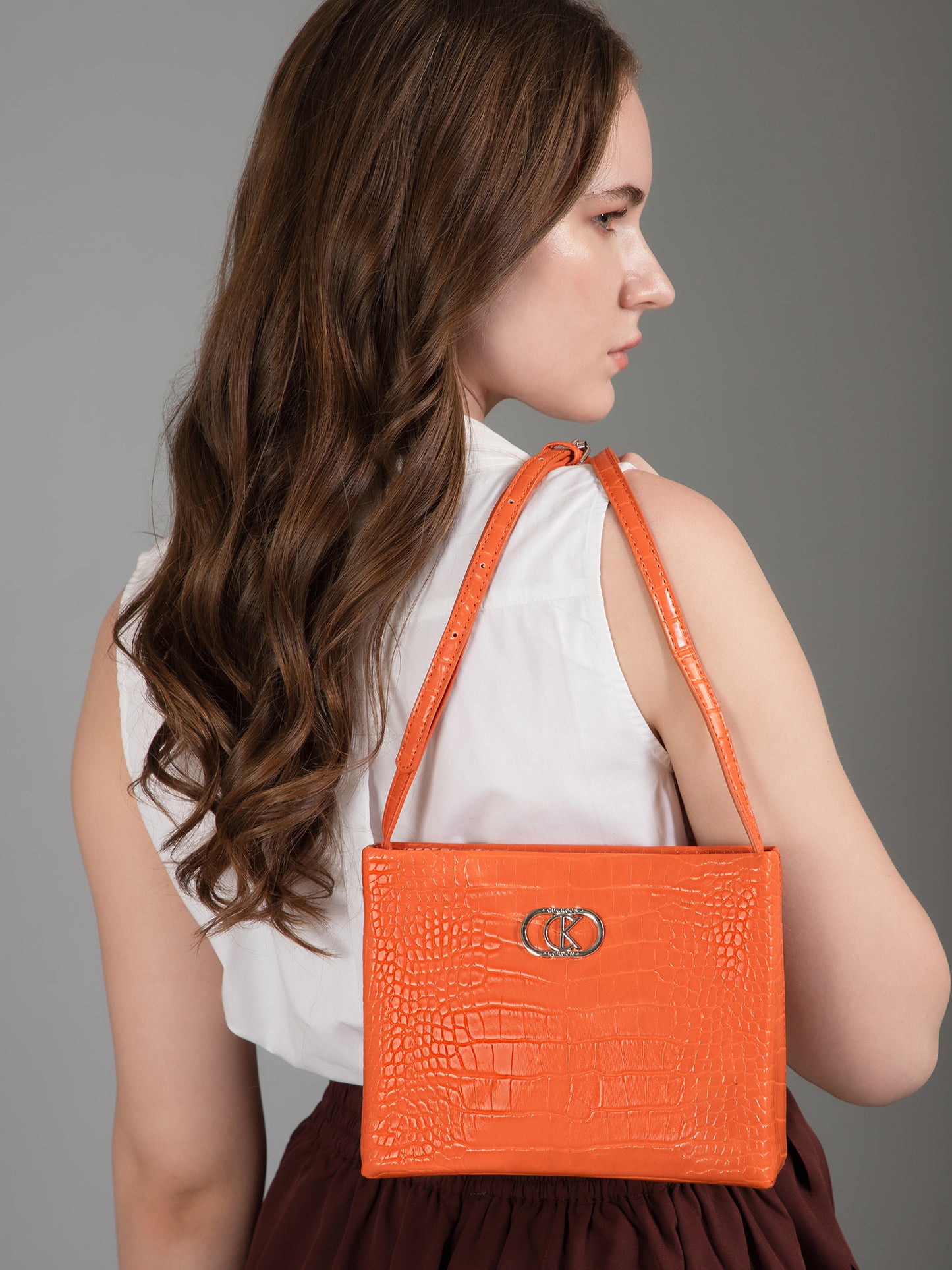 ZOE Shoulder Bag