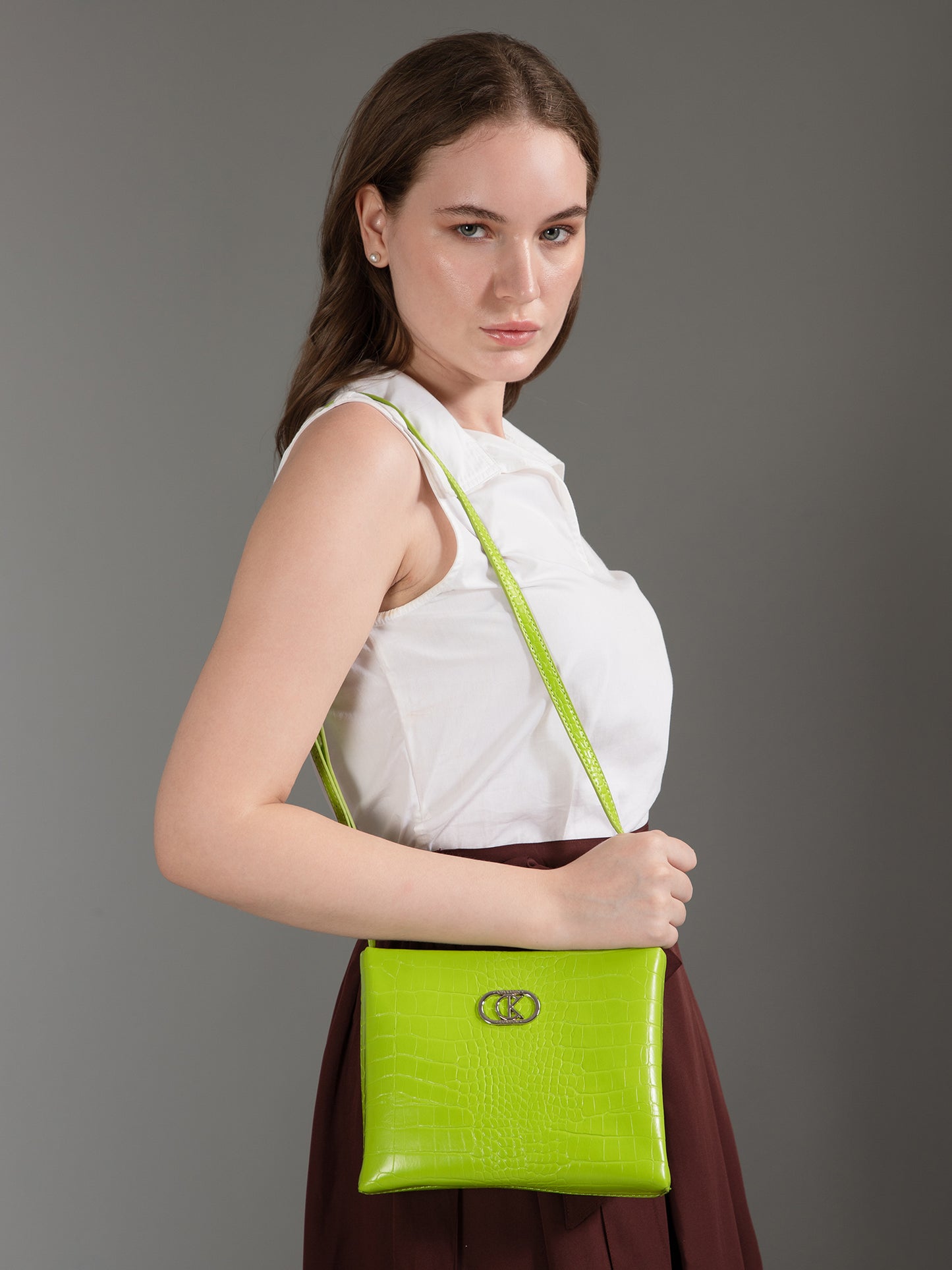 ZOE Shoulder Bag